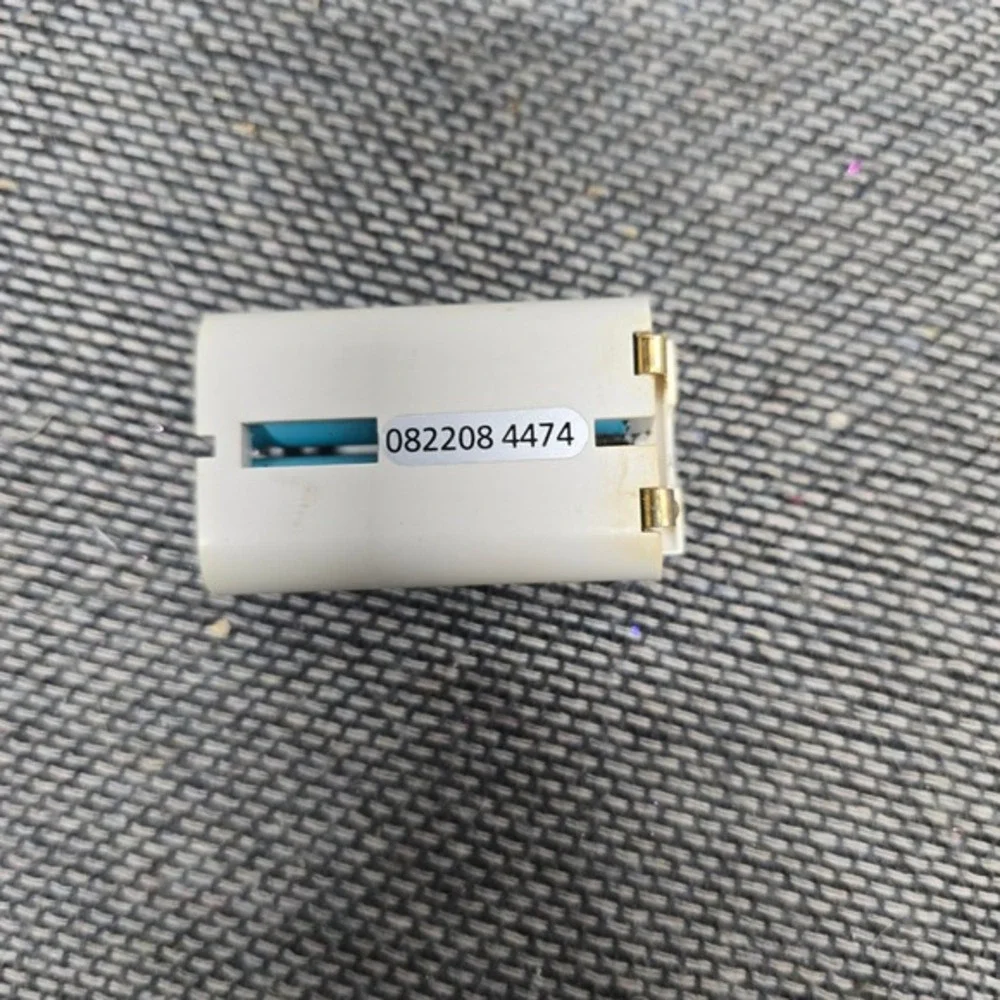 Nyko Charge Station Rechargeable Battery Pack for Wii Remote 87000-A50-0107